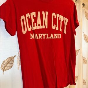 Gildan Red Heavy Cotton T-Shirt